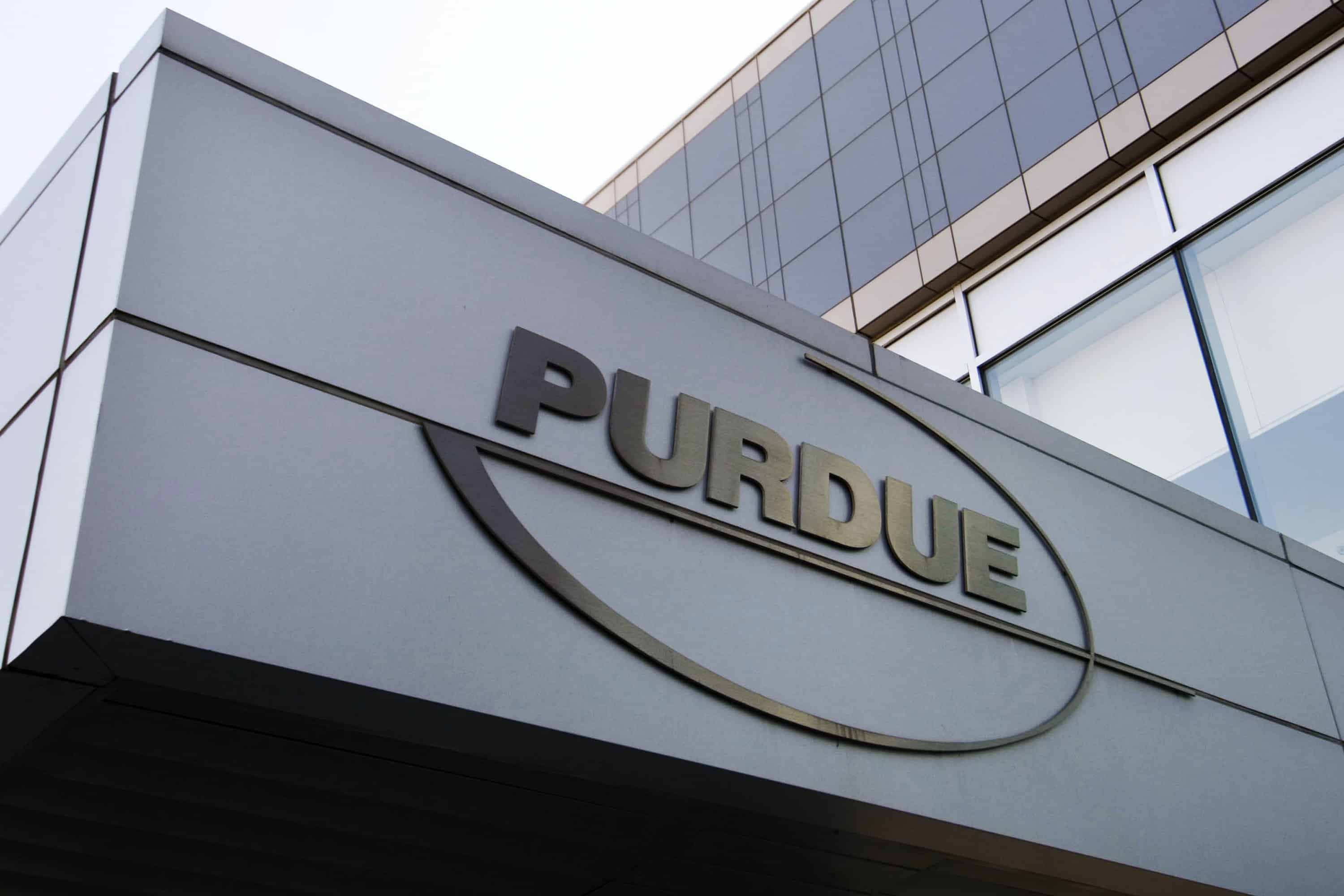 Arizona AG Sues Purdue Pharma